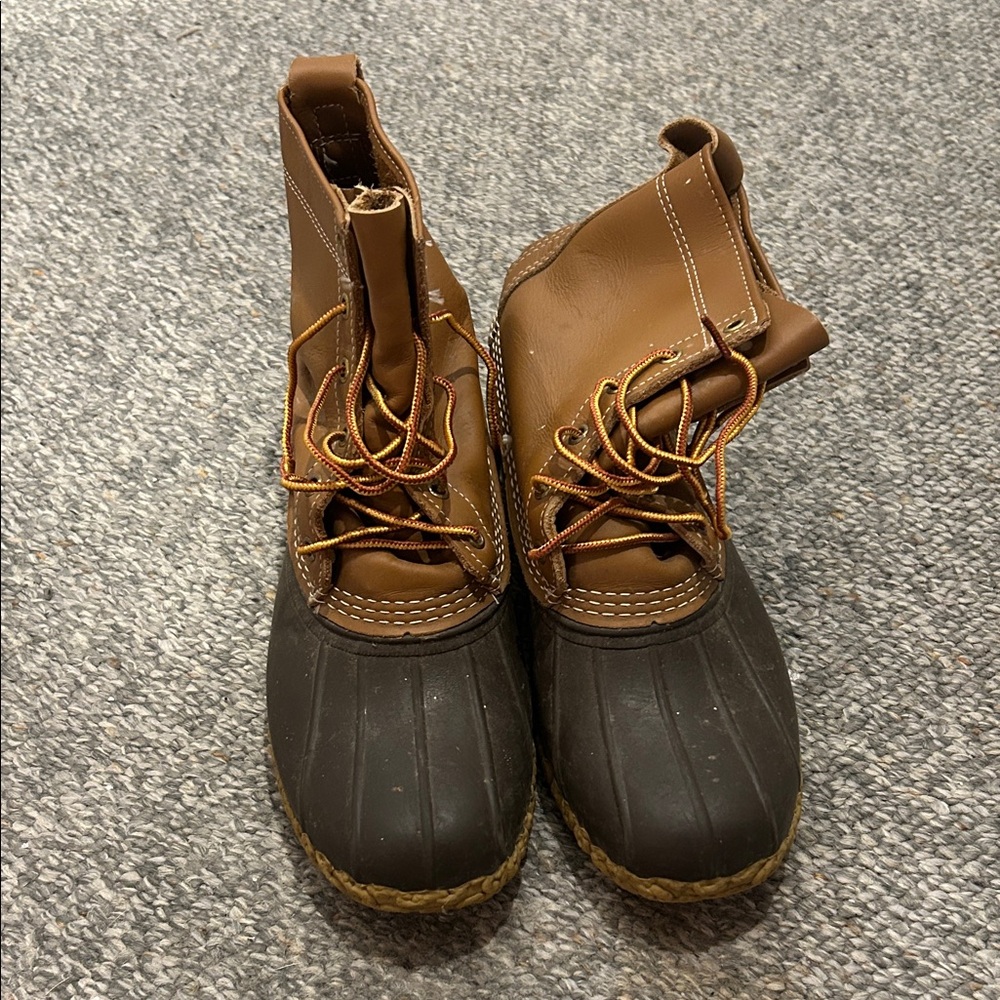 L.L. Bean Men's 8 (woman’s 10) duck boots